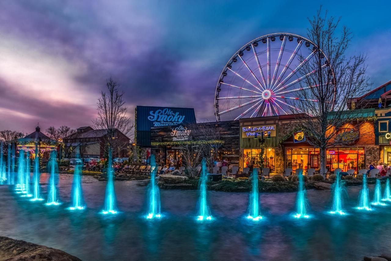 Gateway To The Smokies Villa Pigeon Forge Exterior photo